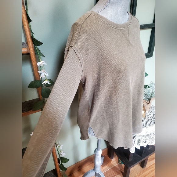 Thermal mineral faded top - Picture 2 of 6